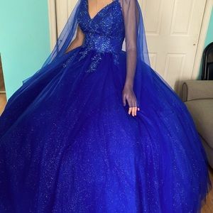 I am selling this dress, only used once.